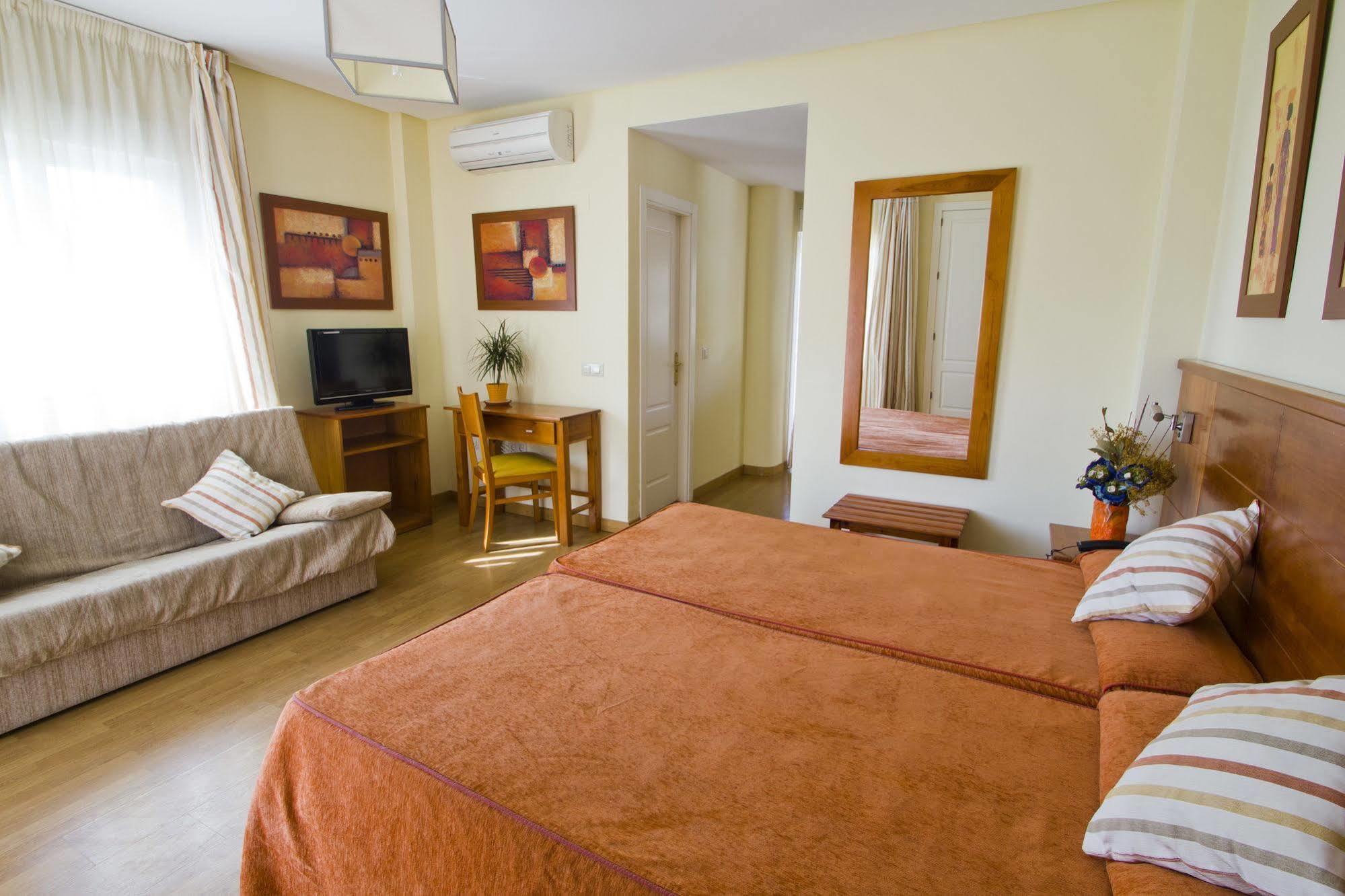 Vive Costa Azul Hotel Benalmadena Exterior photo